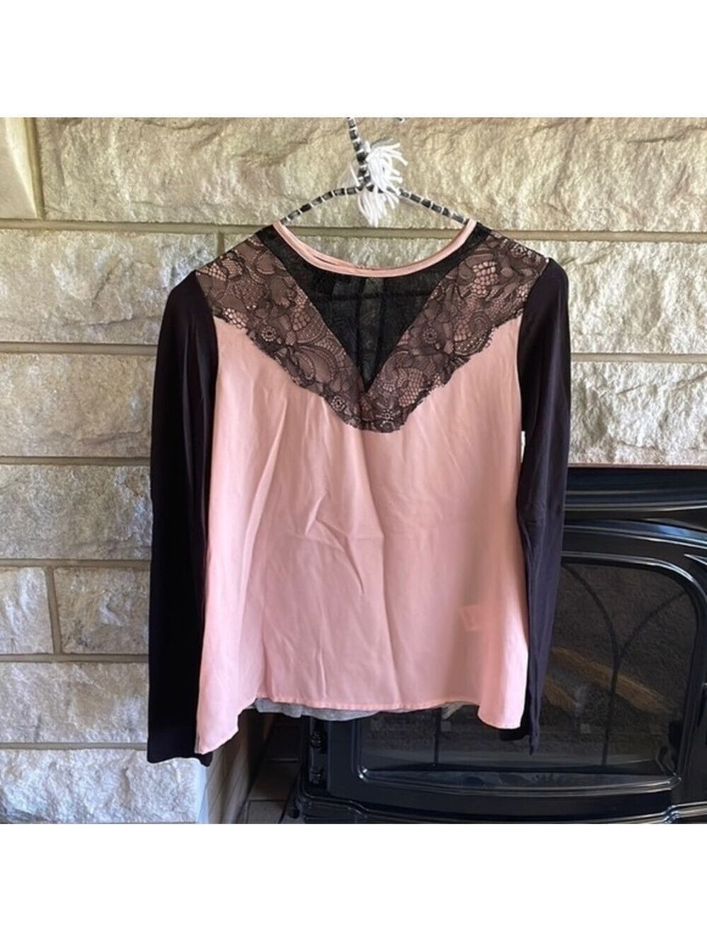 *5 for $45* Metaphor colorblock lace long sleeve top size XS